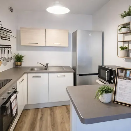 Apartment Douce Parenthese - Clim & Balcon - Gare 8 Min Montélimar